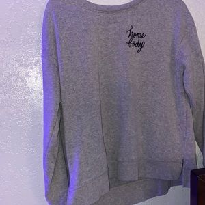 Womens grey crewneck